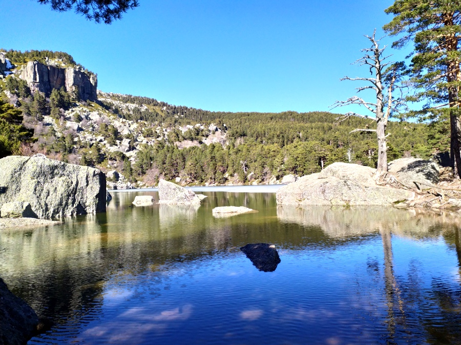 qué es la laguna negra