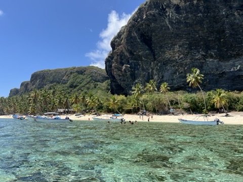 playa fronton excursion desde las galeras en familia